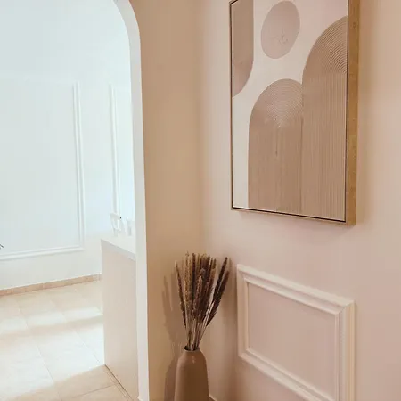 Apartment Velky Luxusni Se Dvema Loznicemi V Centru Pardubic - Wifi, Netflix *